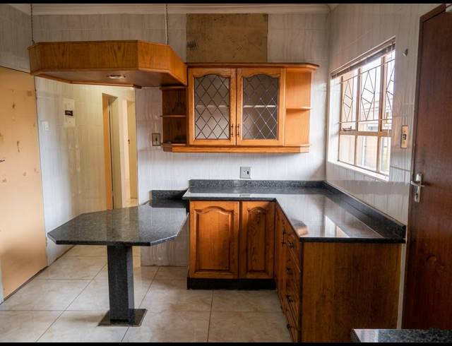 3 BEDROOM HOUSE FOR SALE IN SEBOKENG ZONE 14